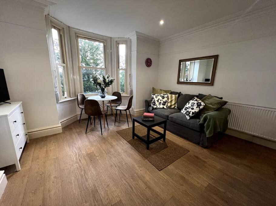 The Burley At Scalford House Apartment Melton Mowbray Bagian luar foto